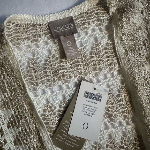 Chico’s Open Knit Fringe Vest NWT Neutral Boho Layering Cardigan Size 0 (Small) - Picture 3 of 6